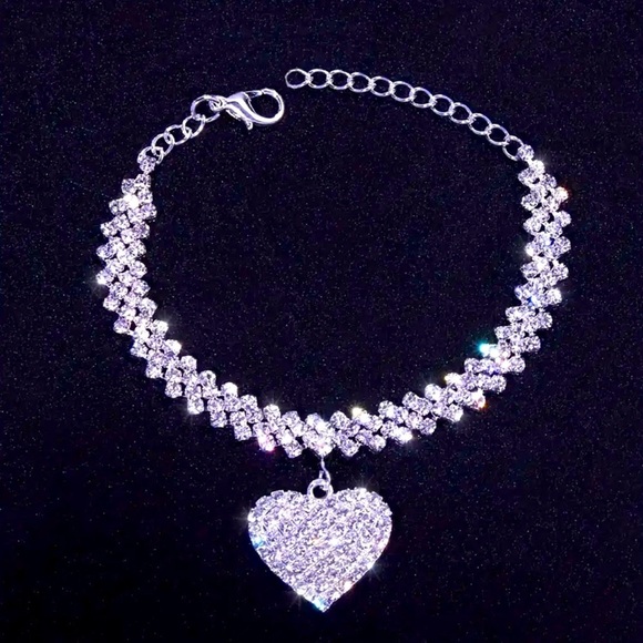 New! Luxury Rhinestone Love Heart Charm Bracelet - Picture 1 of 4
